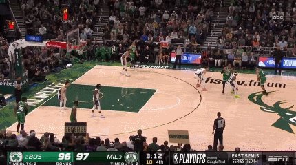 1651990437386087875.gif 我问问.gif