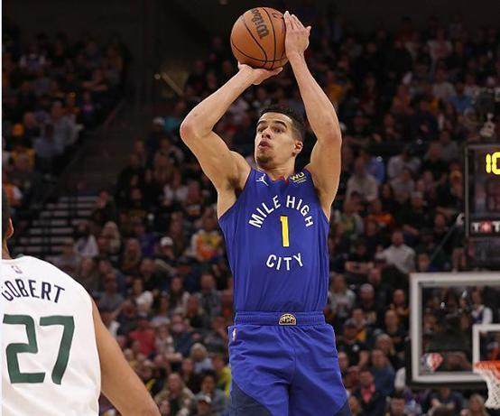 开云体育APP下载-状态下滑的原因找到了？掘金天才再遭背伤侵袭